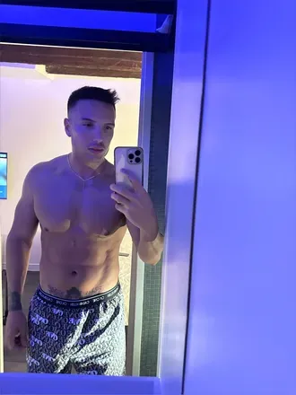 OnlyFans cuenta donatoreyes avatar 1