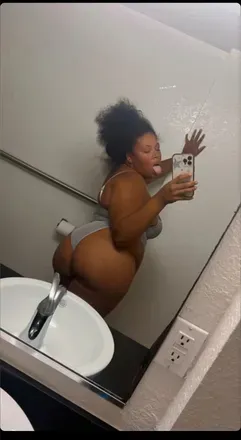 OnlyFans cuenta fattywthafatty header 2