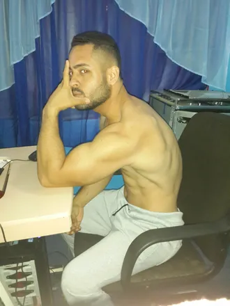 OnlyFans cuenta ricardo_50 header 2