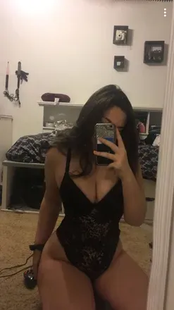OnlyFans cuenta bellem0 header 2