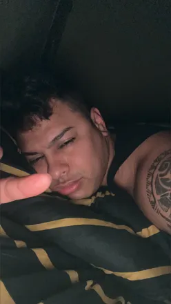 OnlyFans cuenta morenitotierno69 header 2