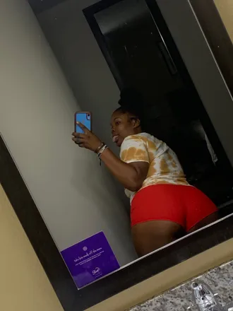 OnlyFans cuenta mrs.renee avatar 1