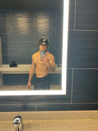 OnlyFans cuenta alex_s19982 avatar 1