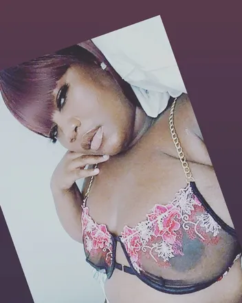OnlyFans cuenta luvlylolaxxx header 2