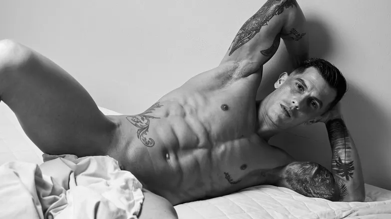 OnlyFans cuenta alber_deluca header 2