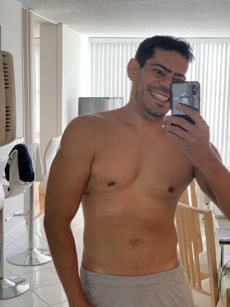OnlyFans account  johnny_folks26 header 2
