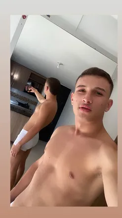 OnlyFans cuenta alexcor777 header 2