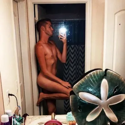OnlyFans cuenta justnick15 avatar 1