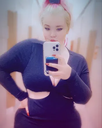OnlyFans account  k_bebe avatar 1