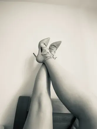 OnlyFans cuenta petravargafeet avatar 1