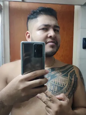 OnlyFans account  luinos avatar 1
