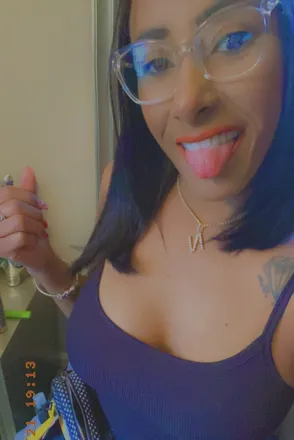 OnlyFans cuenta vicky00712 header 2