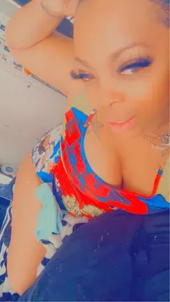 OnlyFans cuenta hazelholliewud2 header 2