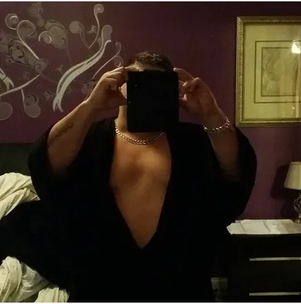 OnlyFans account  bearmaster69 header 2