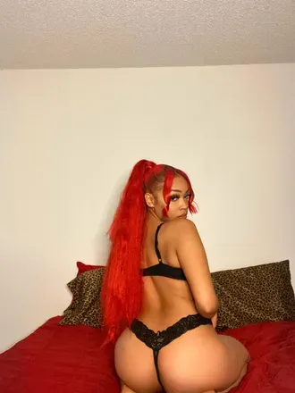 OnlyFans cuenta prettygirltt avatar 1