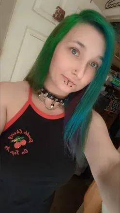 OnlyFans account  usetherainbow avatar 1