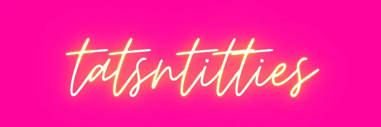 OnlyFans cuenta tats_and_titties header 2