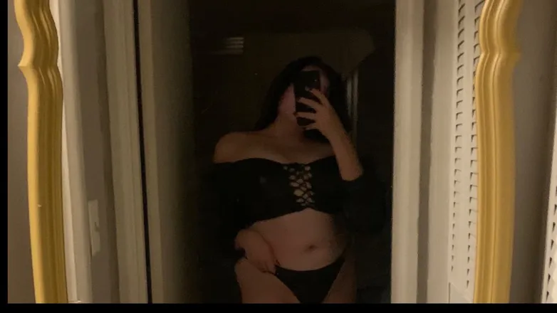 OnlyFans cuenta nicolenash23 header 2