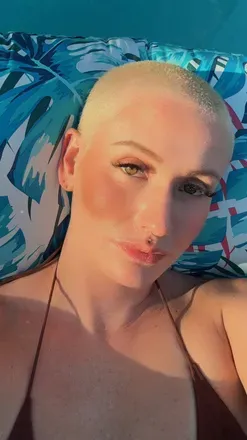 OnlyFans cuenta lifewithliv avatar 1