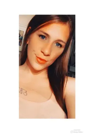 OnlyFans cuenta babyv_95 avatar 1