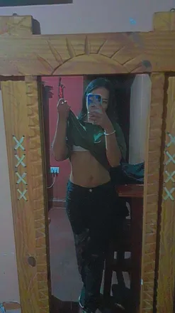 OnlyFans cuenta yazminlourdes1 header 2