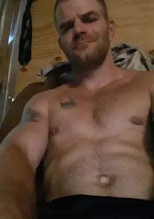 OnlyFans cuenta rowdy3420 header 2