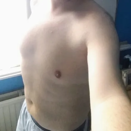 OnlyFans cuenta ricofficial90 header 2