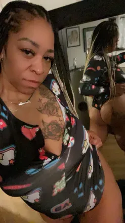 OnlyFans account  seductivethickness216 header 2