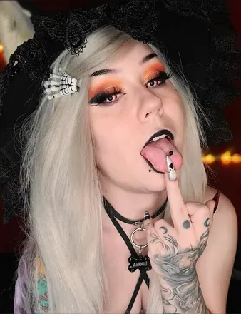 OnlyFans cuenta tastetherainbow42069 avatar 1