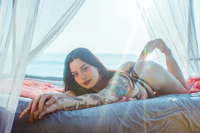 OnlyFans cuenta ceressinclair header 2
