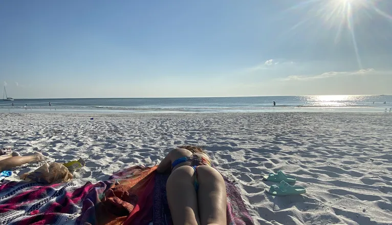 OnlyFans cuenta wildwetwhitney header 2