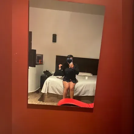 OnlyFans cuenta brunetar avatar 1