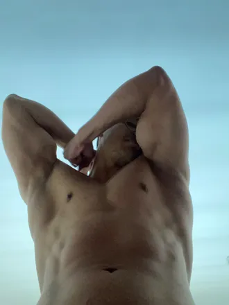 OnlyFans cuenta qmusclesv header 2