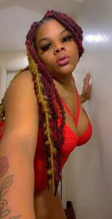 OnlyFans cuenta uniquedathroatgoat header 2