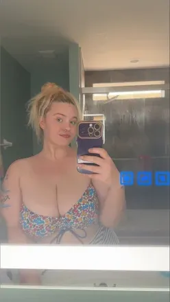 OnlyFans cuenta solitaryqueen avatar 1