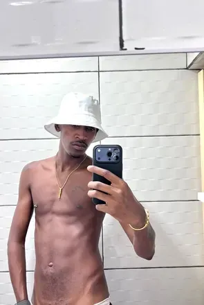OnlyFans cuenta adriianodott avatar 1