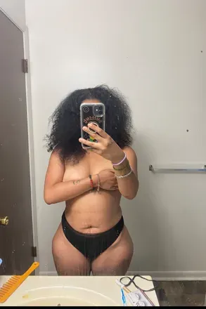 OnlyFans cuenta strawberrychina_ avatar 1