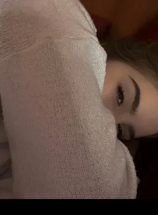 OnlyFans cuenta emiliallure header 2