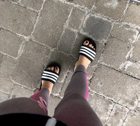 OnlyFans account  footsiefoot111 header 2