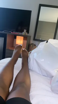 OnlyFans cuenta toes.ruzz header 2