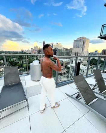 OnlyFans cuenta khamkthedream header 2