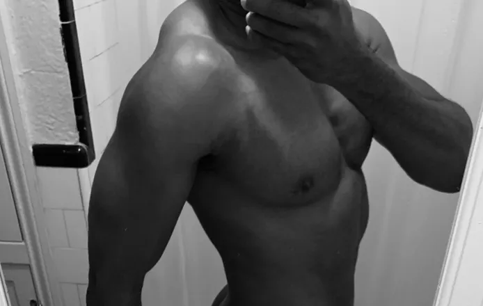 OnlyFans cuenta vxxxavier header 2