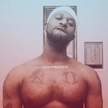 OnlyFans cuenta grownmanshyt avatar 1