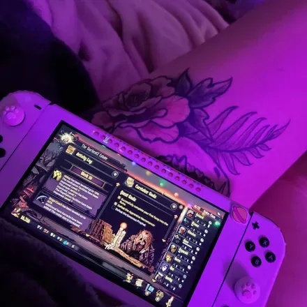 OnlyFans cuenta sailorthickthighs header 2