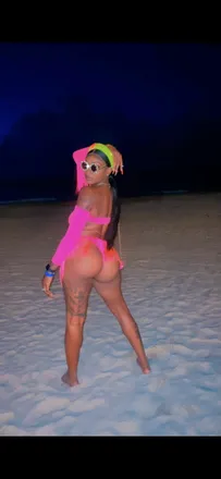 OnlyFans cuenta kream1106 header 2