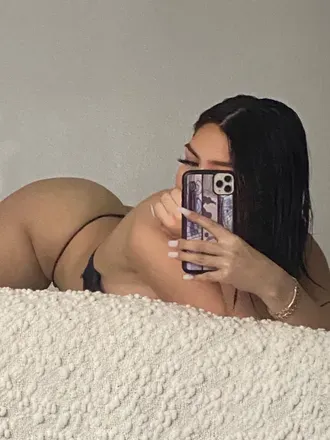 OnlyFans cuenta ivonne333 header 2