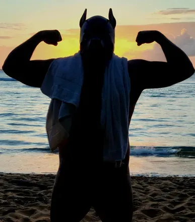 OnlyFans account  lycan_papi avatar 1