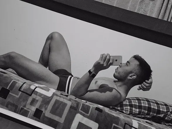 OnlyFans cuenta arley3x header 2