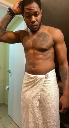 OnlyFans cuenta kingvaughn avatar 1