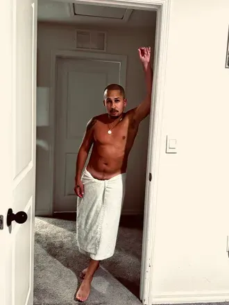 OnlyFans account  takeitfromtrip avatar 1